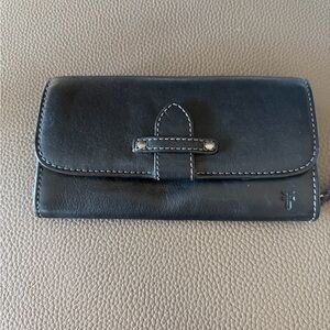 FRYE AND CO. Black Leather Wallet